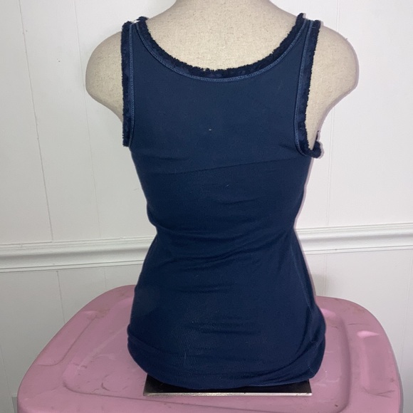 Tank top - Picture 2 of 3